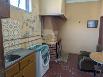 Moradia T5 para Venda em Cernache do Bonjardim, Nesperal e Palhais