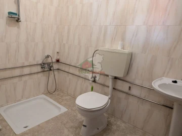 Moradia T5 para Venda em Cernache do Bonjardim, Nesperal e Palhais