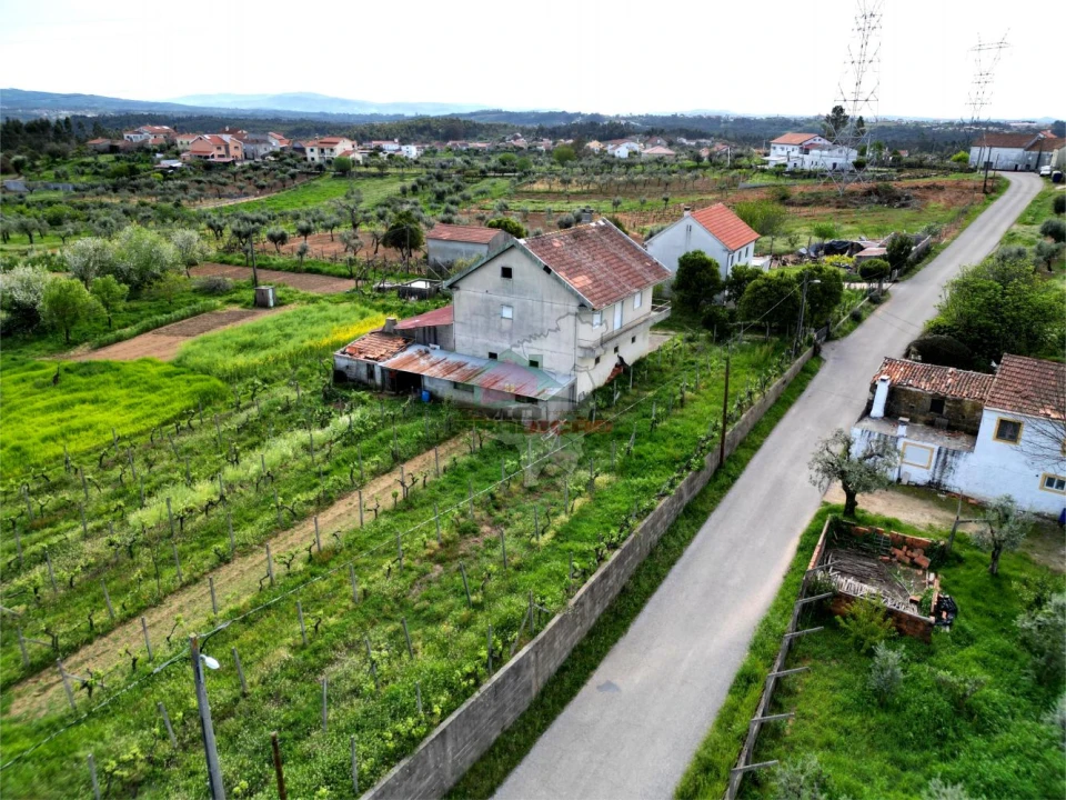 Moradia T5 para Venda em Cernache do Bonjardim, Nesperal e Palhais Foto 60
