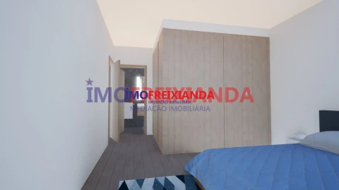 Moradia T4 para Venda em Caxarias