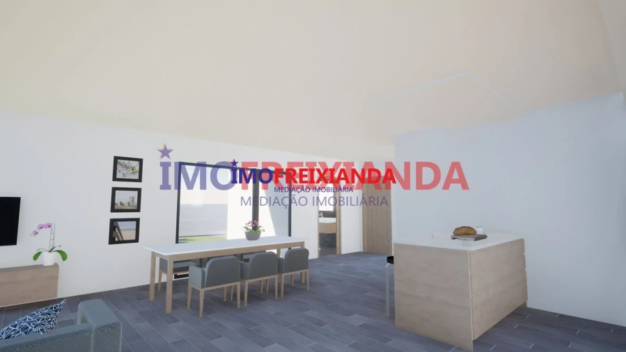 Moradia T4 para Venda em Caxarias Foto 4