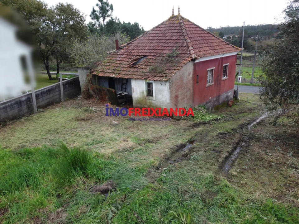 Moradia T2 para Venda em Rio de Couros e Casal dos Bernardos Foto 3