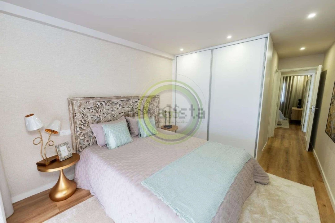 Apartamento T2 para Venda em Aver-O-Mar, Amorim e Terroso Foto 1