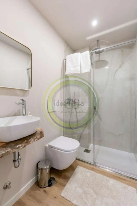 Apartamento T2 para Venda em Aver-O-Mar, Amorim e Terroso