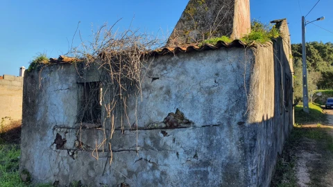 Moradia T0 para Venda em Areias e Pias