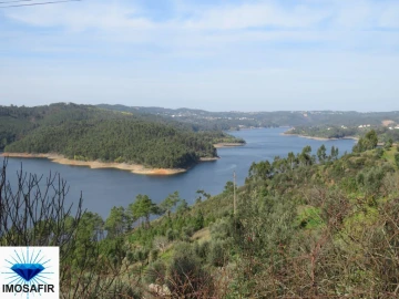 Terreno para Venda em São João Baptista e Santa Maria dos Olivais