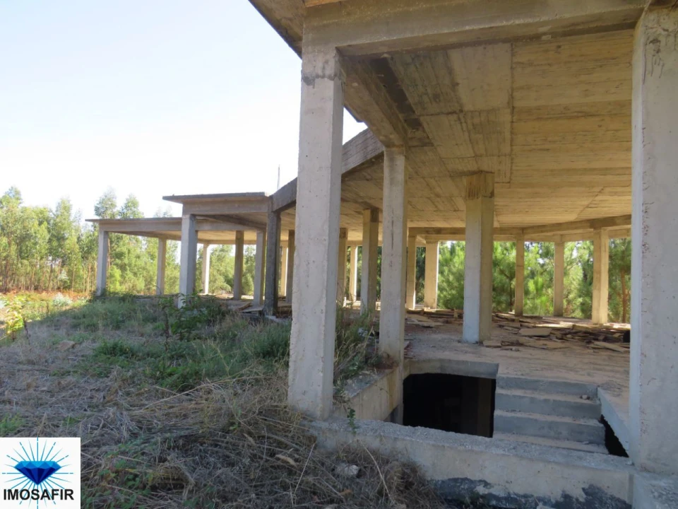 Moradia T3 para Venda em Aguas Belas Foto 10