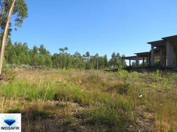 Moradia T3 para Venda em Aguas Belas