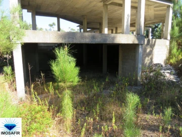 Moradia T3 para Venda em Aguas Belas