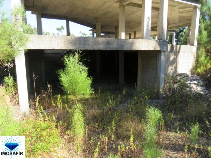 Moradia T3 para Venda em Aguas Belas Foto 9