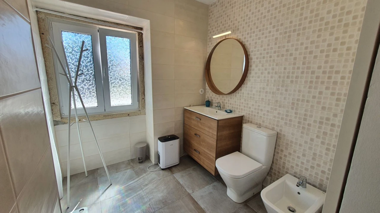 Moradia T6 para Venda em São João Baptista e Santa Maria dos Olivais Foto 19