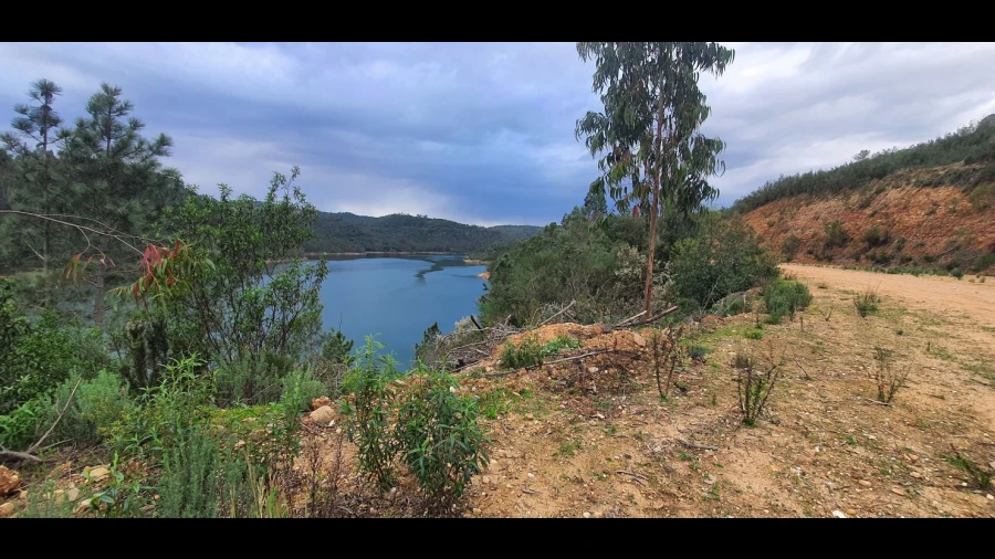 Terreno para Venda em Vila de Rei