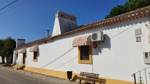 Loja para Venda em Golegã