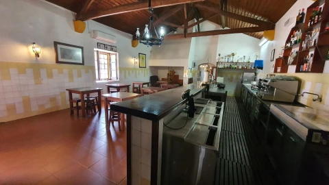 Loja para Venda em Golegã