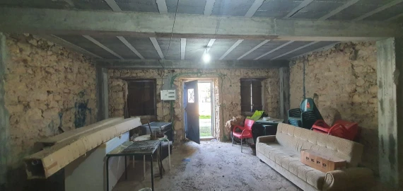 Moradia T2 para Venda em Areias e Pias