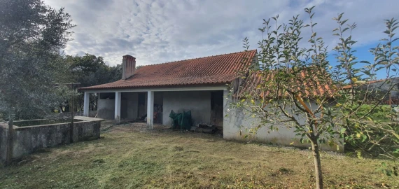 Moradia T2 para Venda em Areias e Pias