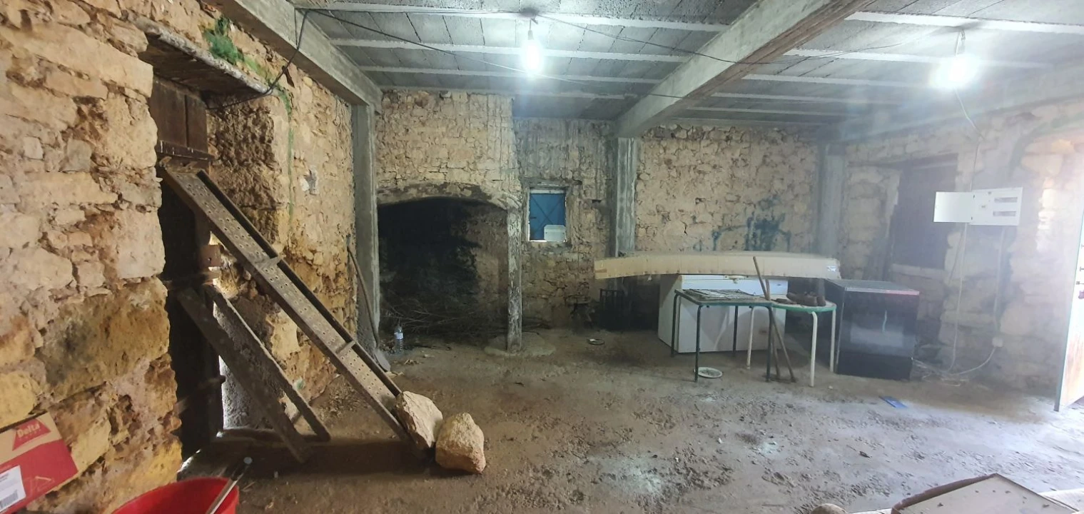 Moradia T2 para Venda em Areias e Pias Foto 47