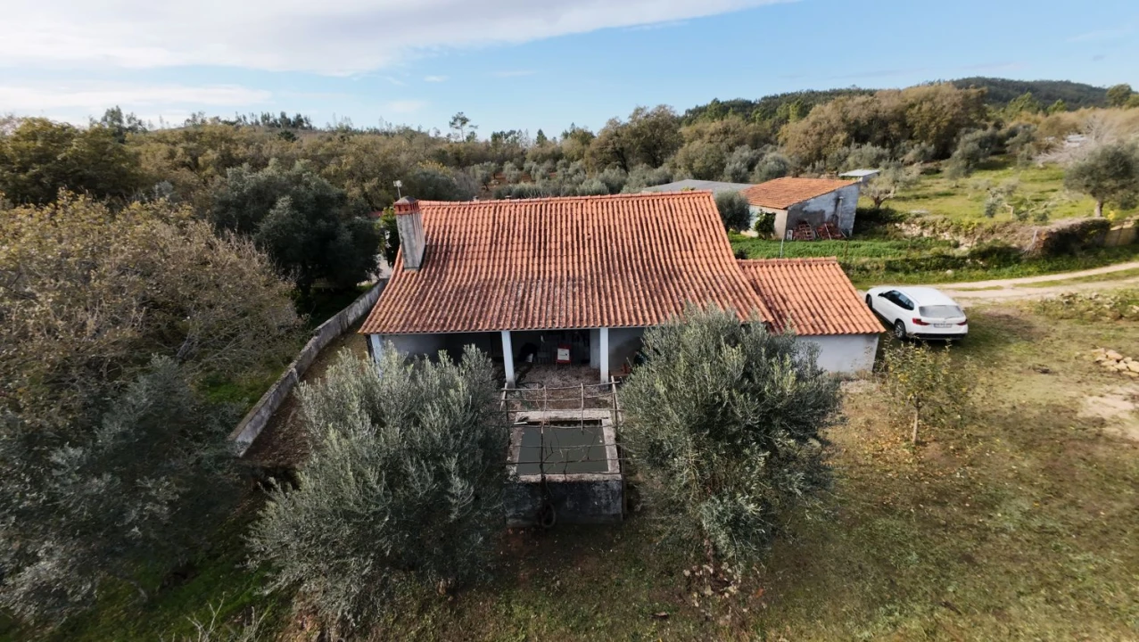 Moradia T2 para Venda em Areias e Pias Foto 8