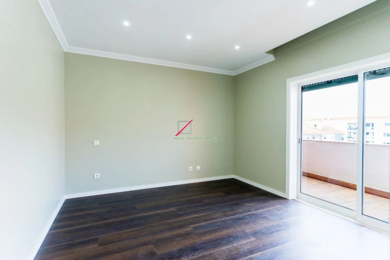 Apartamento T3 para Venda em Cascais e Estoril Foto 36