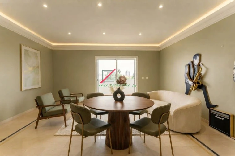 Apartamento T3 para Venda em Cascais e Estoril Foto 12