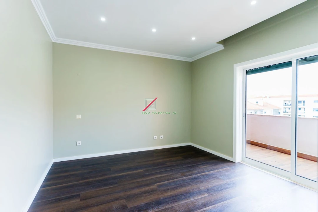 Apartamento T3 para Venda em Cascais e Estoril Foto 36