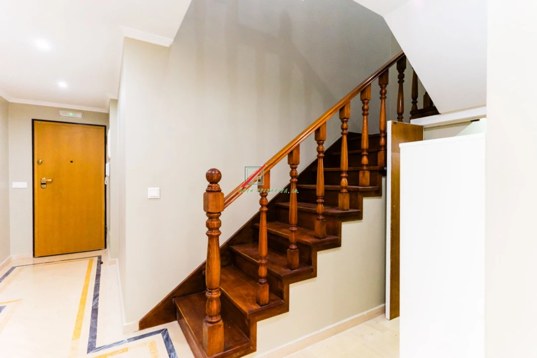 Apartamento T3 para Venda em Cascais e Estoril Foto 4