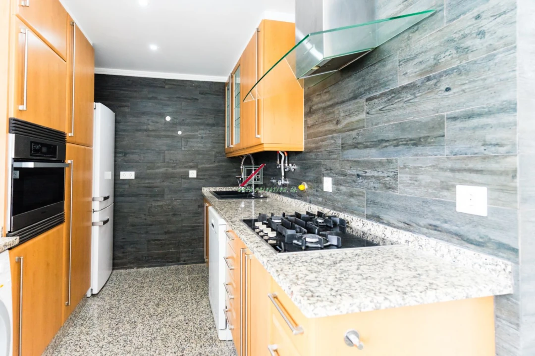 Apartamento T3 para Venda em Cascais e Estoril Foto 8