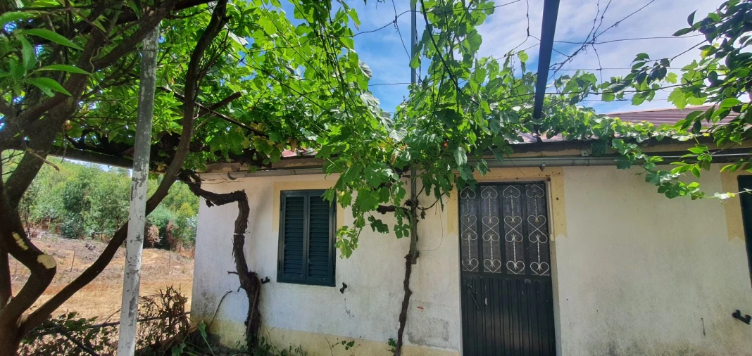 Moradia T2 para Venda em Carvoeiro Foto 3