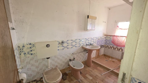 Moradia T2 para Venda em Areias e Pias