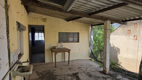 Moradia T2 para Venda em Areias e Pias