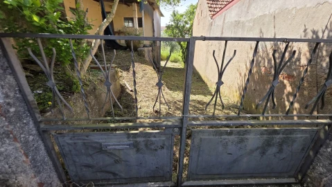 Moradia T2 para Venda em Areias e Pias