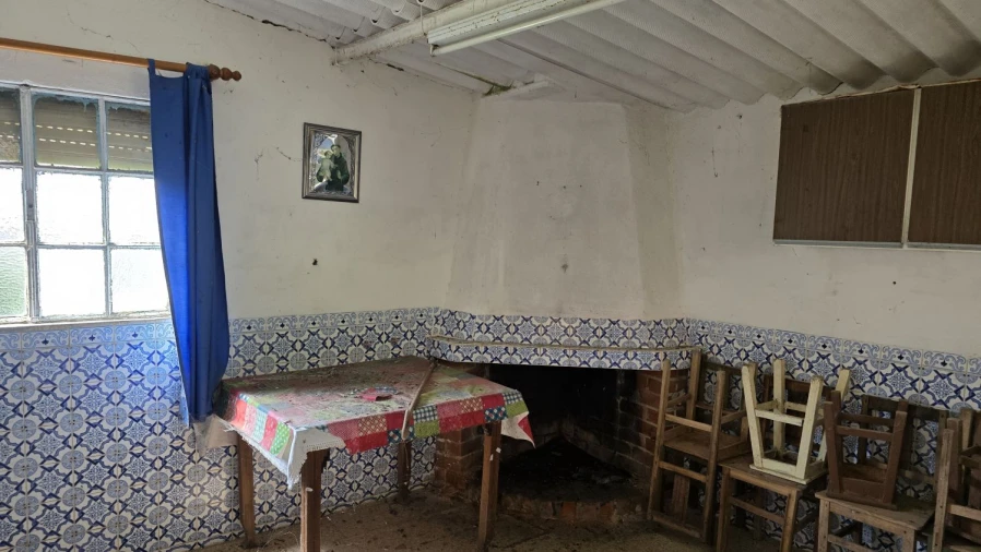 Moradia T2 para Venda em Areias e Pias Foto 7