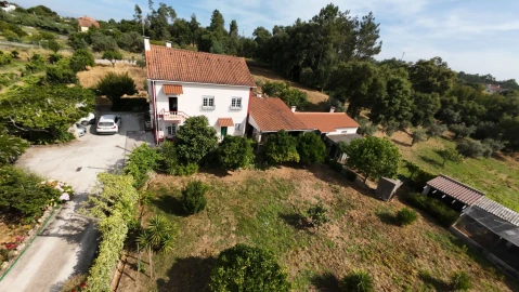 Moradia T4 para Venda em Olalhas