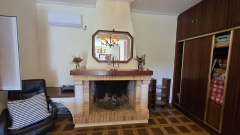 Moradia T4 para Venda em Olalhas