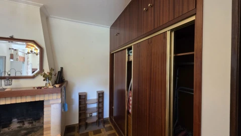 Moradia T4 para Venda em Olalhas