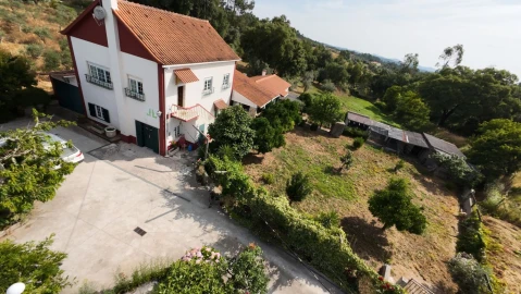 Moradia T4 para Venda em Olalhas