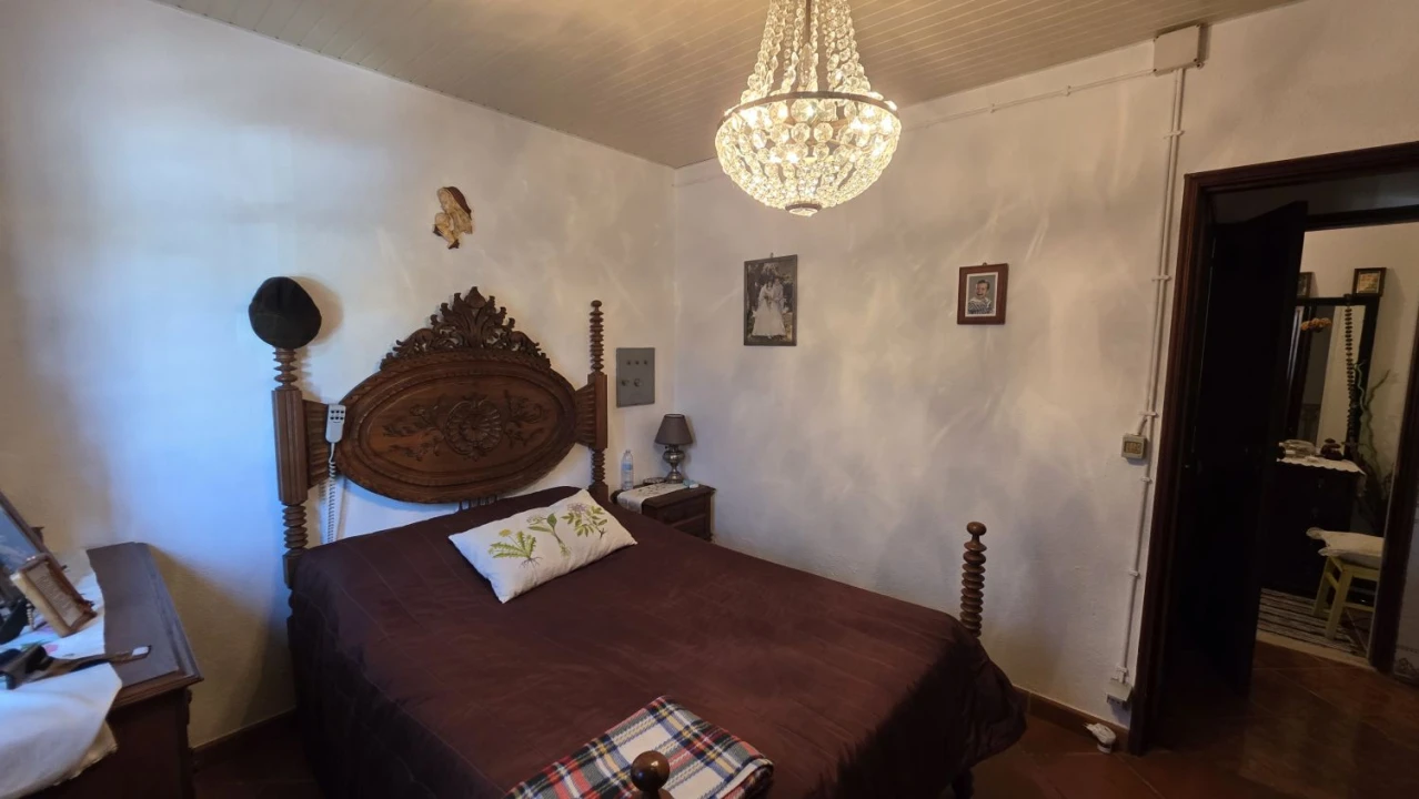 Moradia T4 para Venda em Olalhas Foto 51