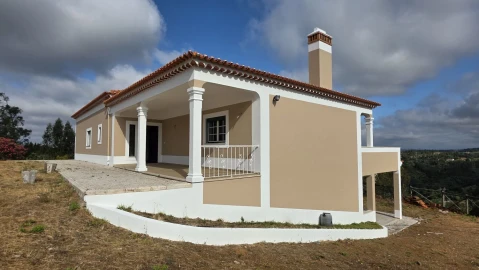 Moradia T3 para Venda em Martinchel