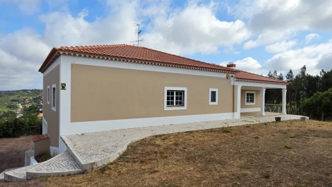 Moradia T3 para Venda em Martinchel