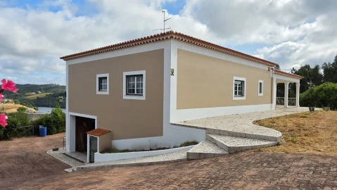 Moradia T3 para Venda em Martinchel