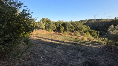 Moradia T3 para Venda em Ferreira do Zezere