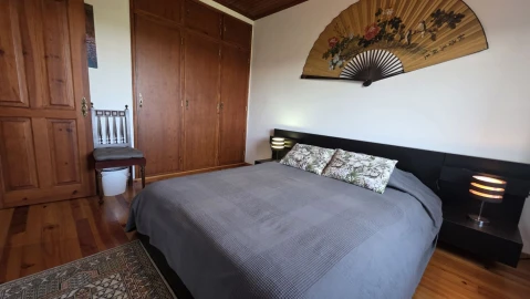 Moradia T7 para Venda em Serra e Junceira