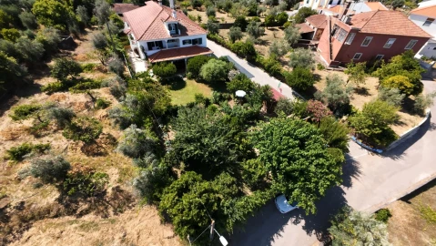 Moradia T7 para Venda em Serra e Junceira