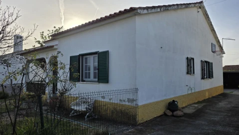 Moradia T3 para Venda em São Pedro de Tomar