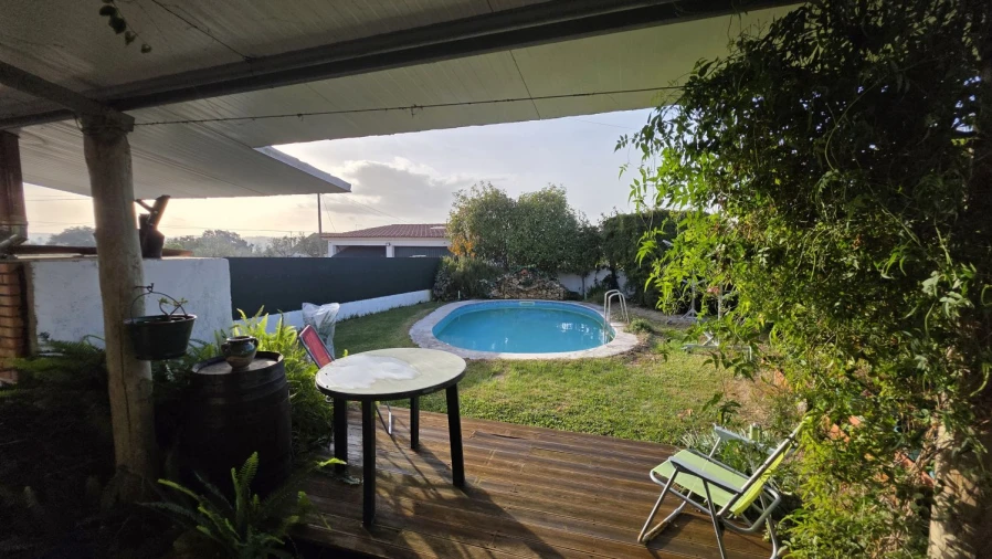 Moradia T3 para Venda em São Pedro de Tomar Foto 48