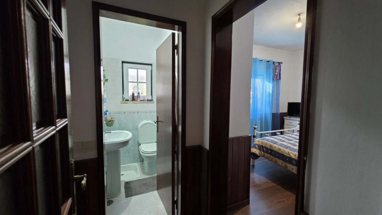 Moradia T3 para Venda em São Pedro de Tomar Foto 25