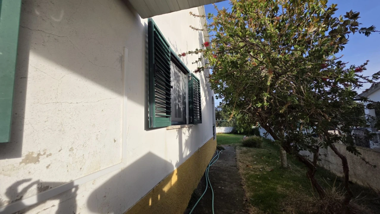 Moradia T3 para Venda em São Pedro de Tomar Foto 44