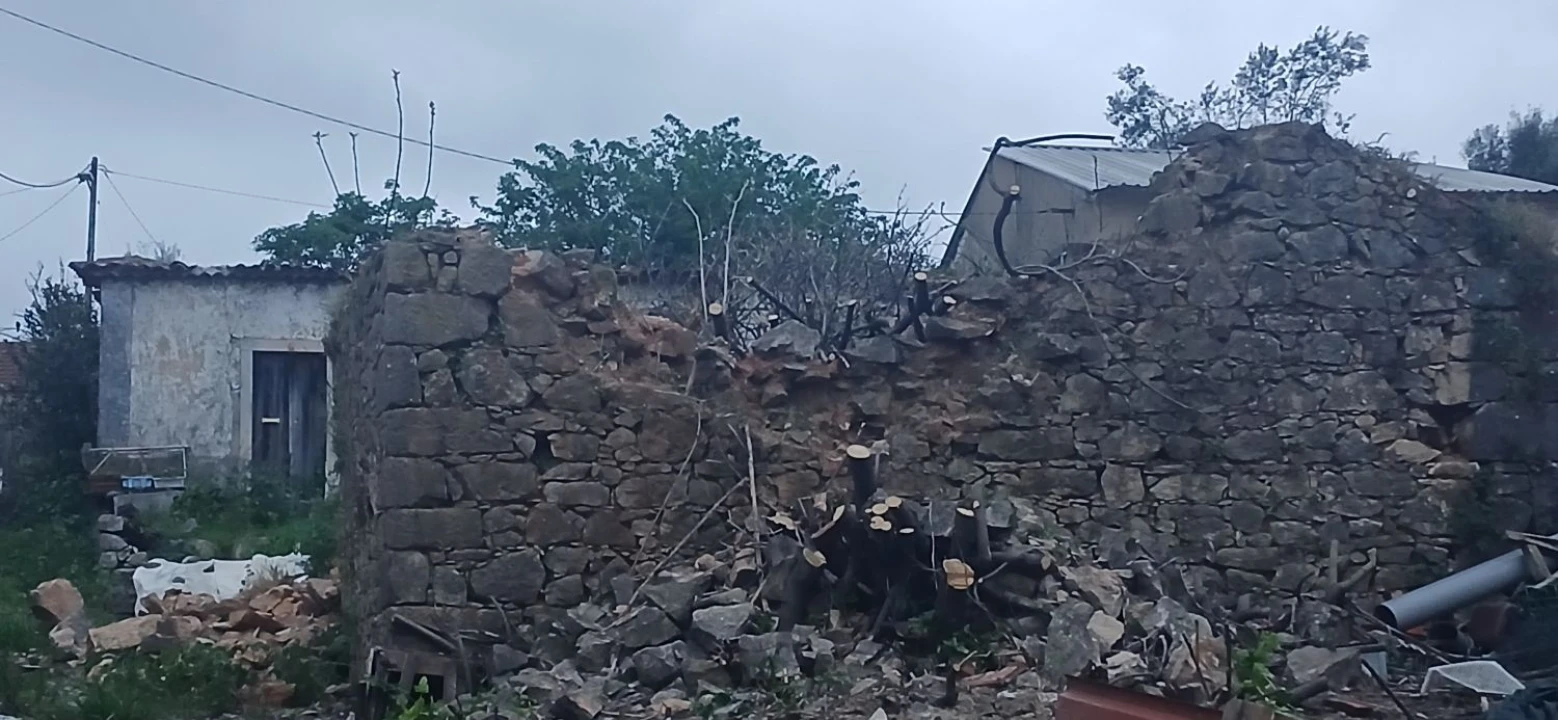 Moradia T2 para Venda em Assentiz Foto 18