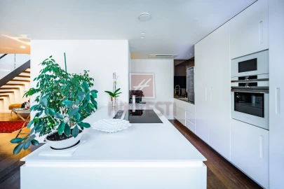 Apartamento T3 para Venda em Leiria, Pousos, Barreira e Cortes