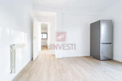 Moradia T4 para Venda em Monte Redondo e Carreira